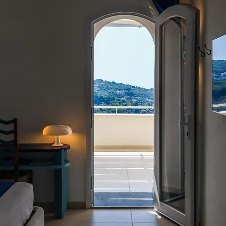 Maison d'hôtes Dimora Maiuri L'olivella
